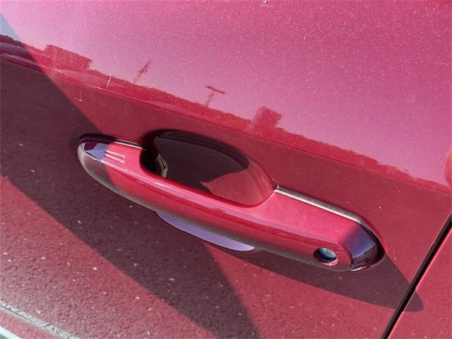Photo of 2020 Ruby Flare Pearl Toyota RAV4