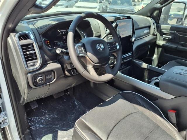 Photo of 2025 Bright White Clearcoat RAM 2500