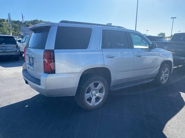 Photo of 2017 Silver Ice Metallic Chevrolet Tahoe