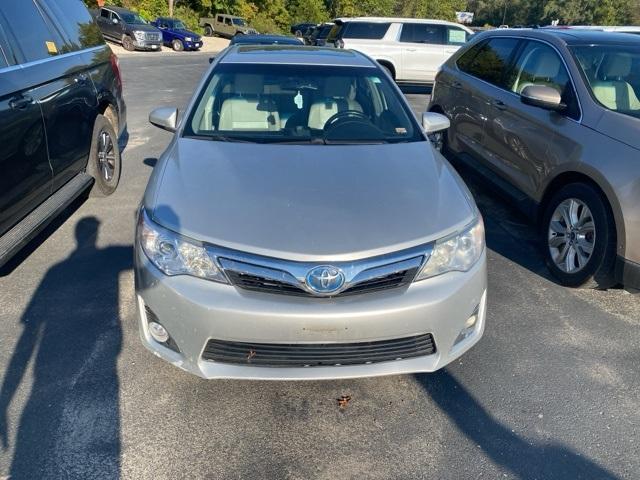 Photo of 2012 Classic Silver Metallic Toyota Camry Hybrid