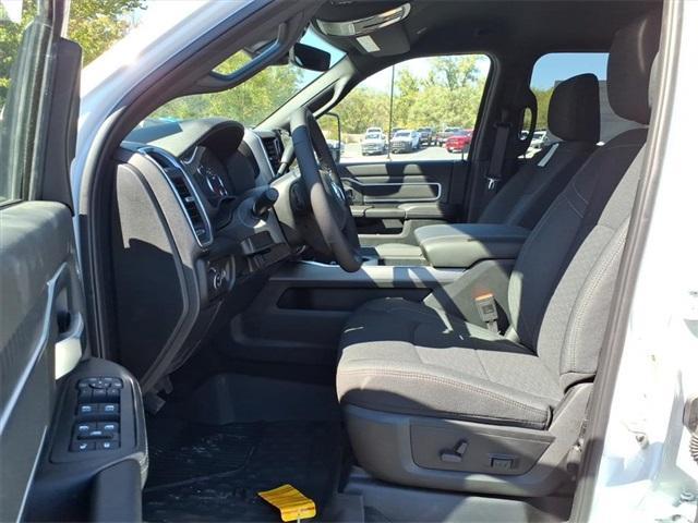 Photo of 2026 Bright White Clearcoat RAM 2500
