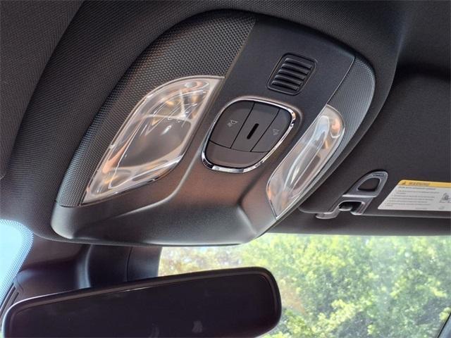 Photo of 2025 Bright White Clearcoat Jeep Compass