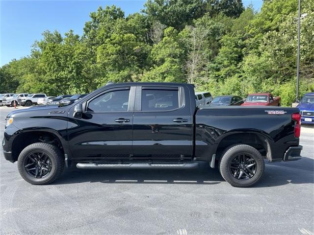Photo of 2024 Black Chevrolet Silverado 1500