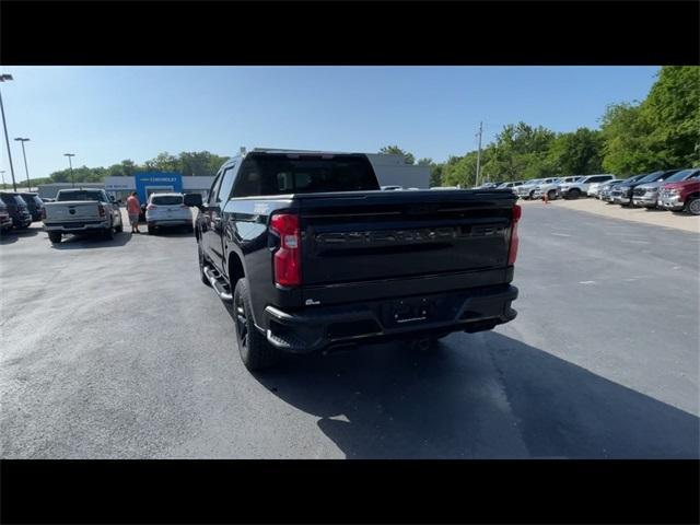 Photo of 2024 Black Chevrolet Silverado 1500