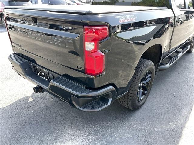 Photo of 2024 Black Chevrolet Silverado 1500