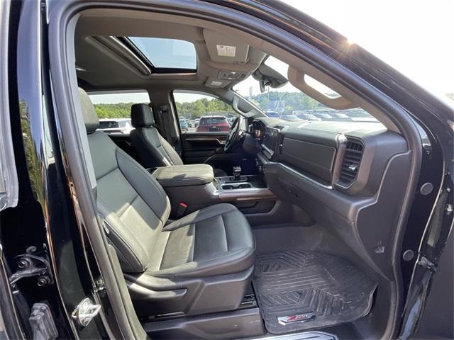 Photo of 2024 Black Chevrolet Silverado 1500