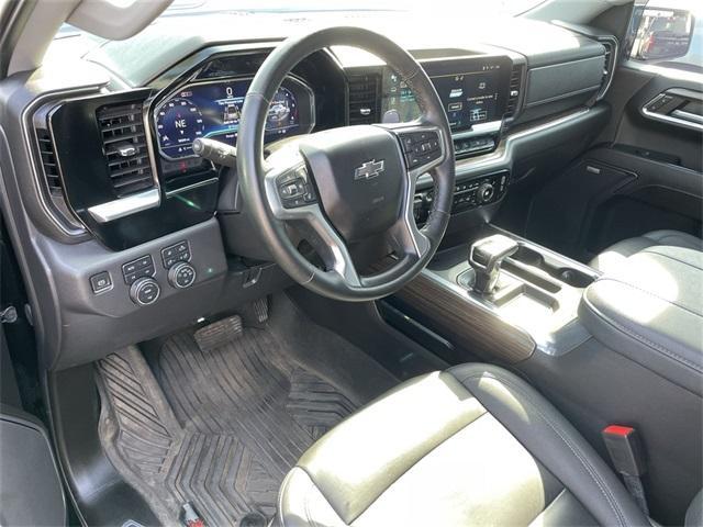 Photo of 2024 Black Chevrolet Silverado 1500