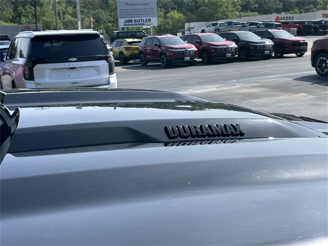 Photo of 2024 Black Chevrolet Silverado 1500