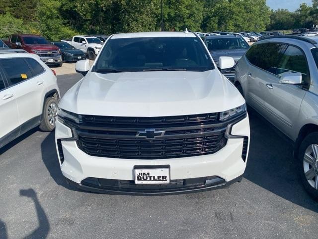 Photo of 2022 Summit White Chevrolet Suburban