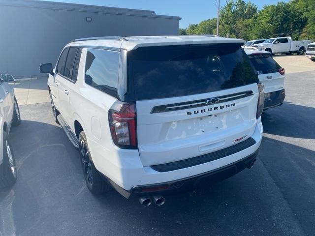 Photo of 2022 Summit White Chevrolet Suburban