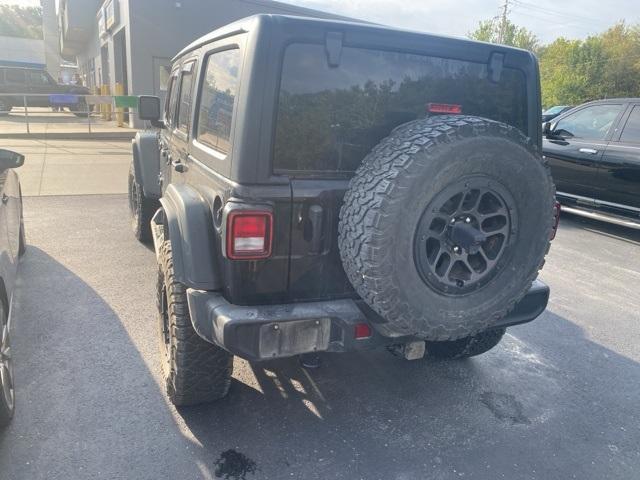 Photo of 2023 Black Clearcoat Jeep Wrangler