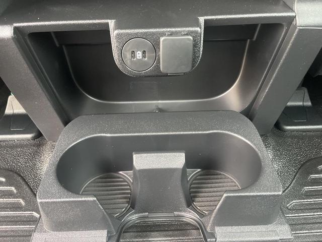 Photo of 2025 Oxford White Ford F-350