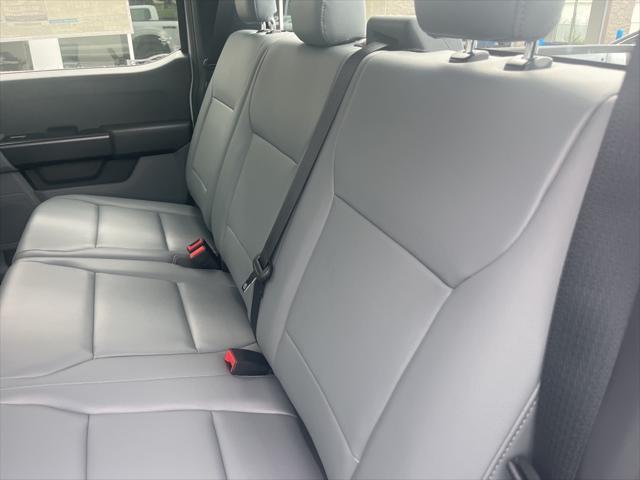 Photo of 2025 Oxford White Ford F-150