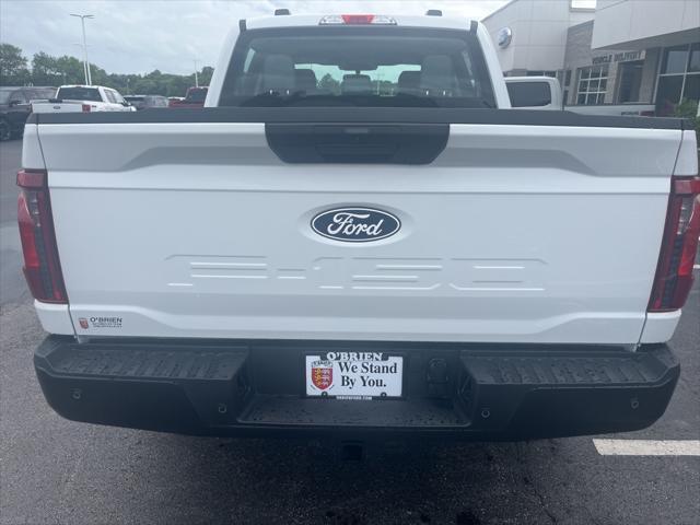 Photo of 2025 Oxford White Ford F-150