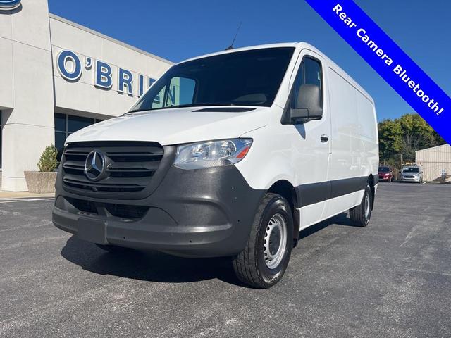 Photo of 2022 White Mercedes-Benz Sprinter 1500