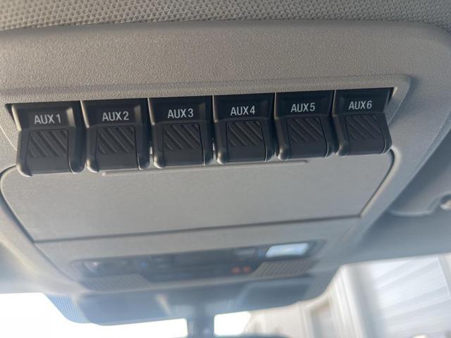 Photo of 2025 Oxford White Ford F-250