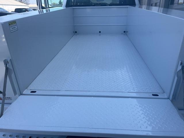 Photo of 2025 Oxford White Ford F-250