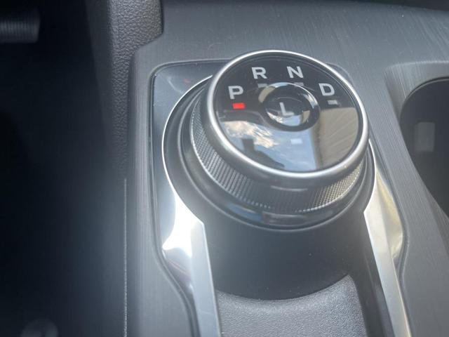 Photo of 2025 Carbonized Gray Metallic Ford Escape