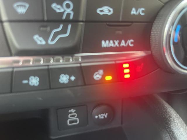 Photo of 2025 Carbonized Gray Metallic Ford Escape