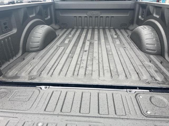 Photo of 2025 Antimatter Blue Metallic Ford F-250