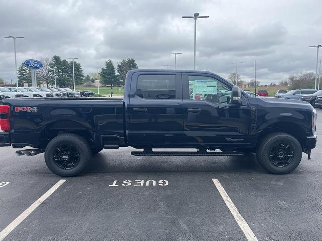 Photo of 2025 Antimatter Blue Metallic Ford F-250