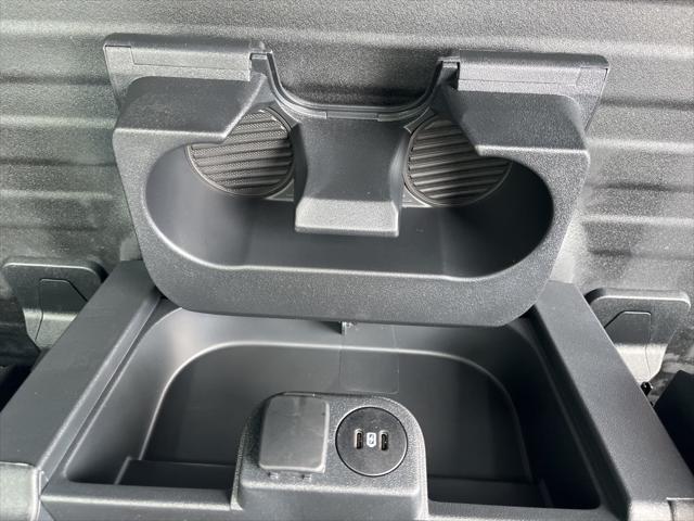 Photo of 2025 Oxford White Ford F-150