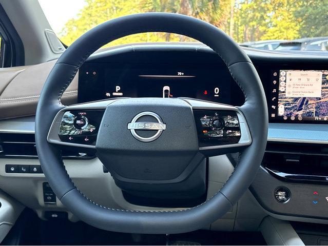 Photo of 2025 Champagne Silve Nissan Murano