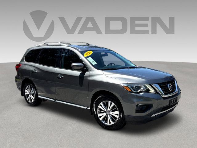 2020 Nissan Pathfinder
