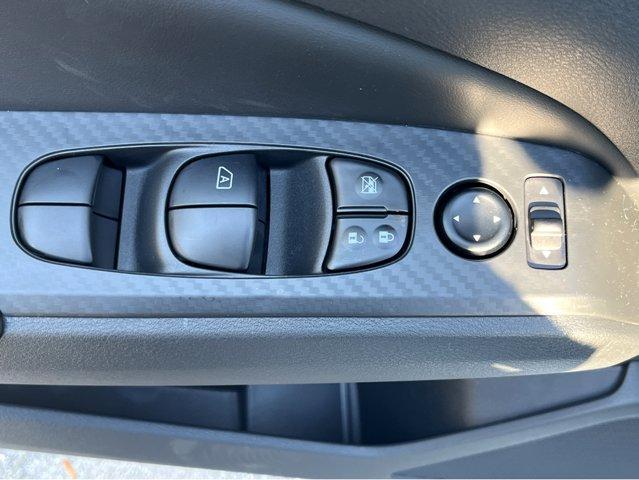 Photo of 2024 Glacier White Nissan Altima