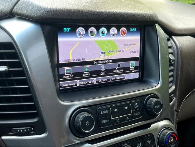 Photo of 2018 Summit White Chevrolet Tahoe