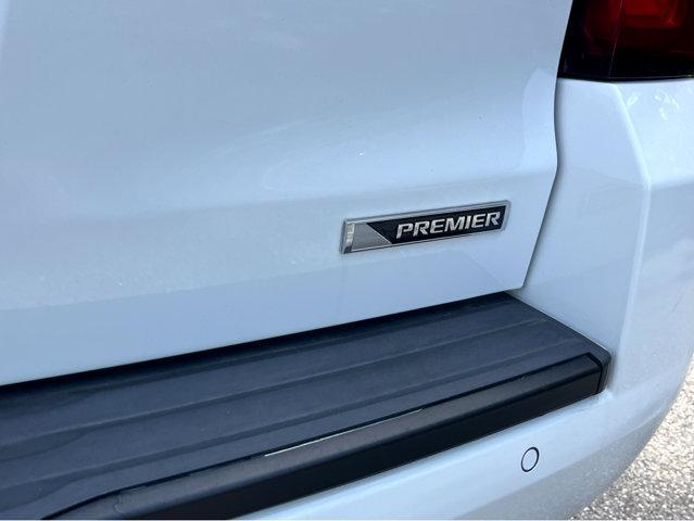 Photo of 2018 Summit White Chevrolet Tahoe