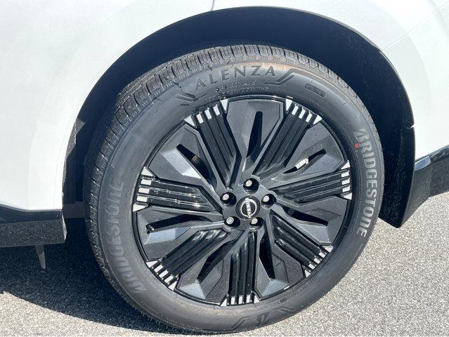 Photo of 2025 Everest White P Nissan Murano