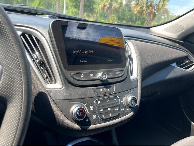 Photo of 2022 Mosaic Black Metallic Chevrolet Malibu
