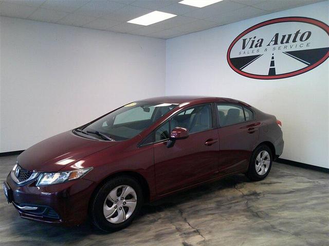 Photo of 2013 Crimson Pearl Honda Civic