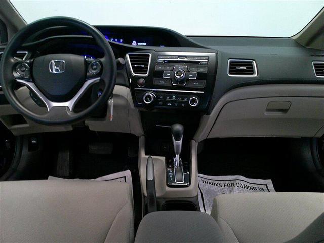 Photo of 2013 Crimson Pearl Honda Civic