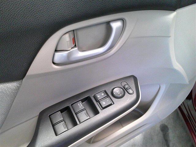 Photo of 2013 Crimson Pearl Honda Civic