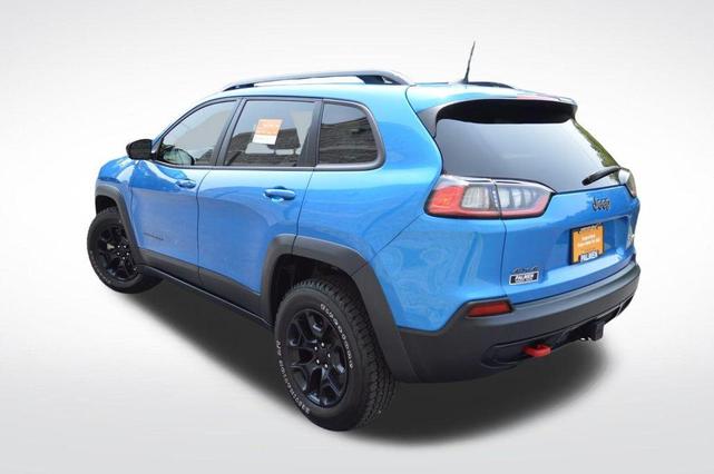 Photo of 2022 Hydro Blue Pearlcoat Jeep Cherokee