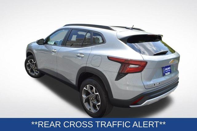 Photo of 2025 Sterling Gray Metallic Chevrolet Trax