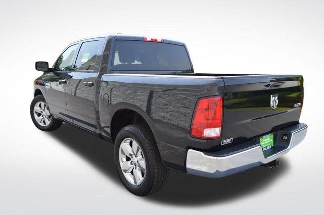 Photo of 2019 Brilliant Black Crystal Pearlcoat RAM 1500 Classic