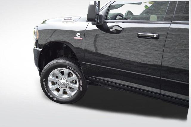 Photo of 2023 Diamond Black RAM 2500