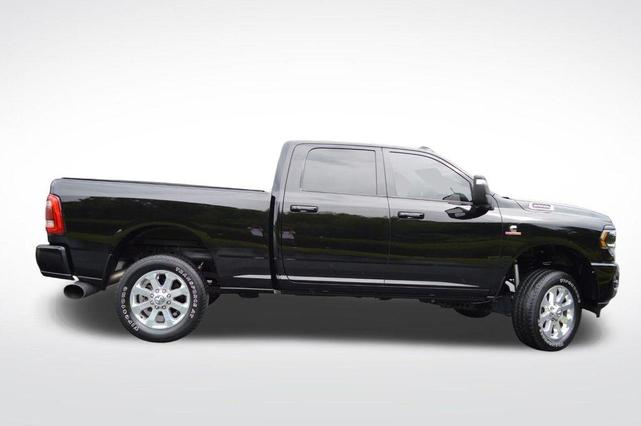 Photo of 2023 Diamond Black RAM 2500