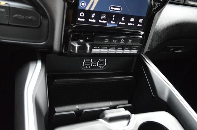 Photo of 2023 Diamond Black RAM 2500