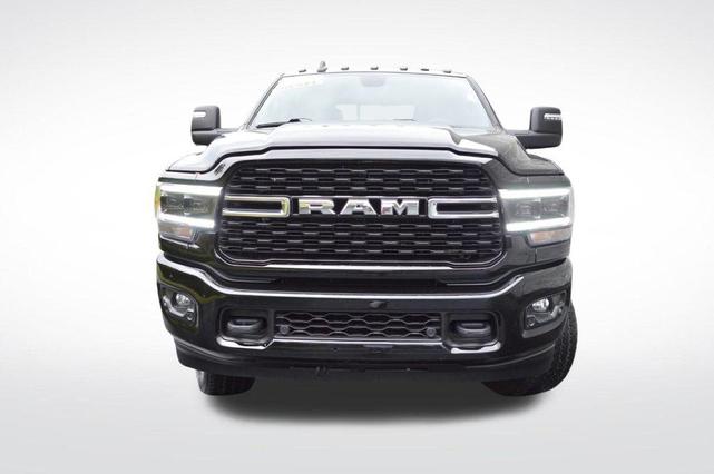 Photo of 2023 Diamond Black RAM 2500