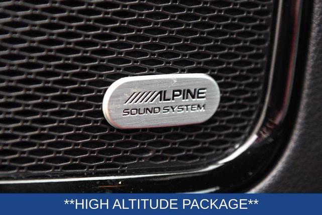 Photo of 2023 Redline Pearlcoat Jeep Compass