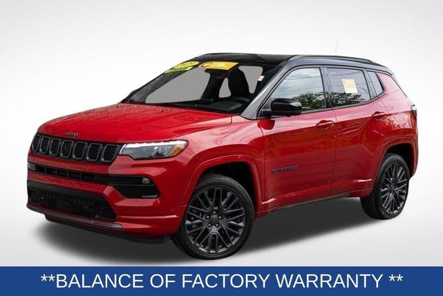 Photo of 2023 Redline Pearlcoat Jeep Compass