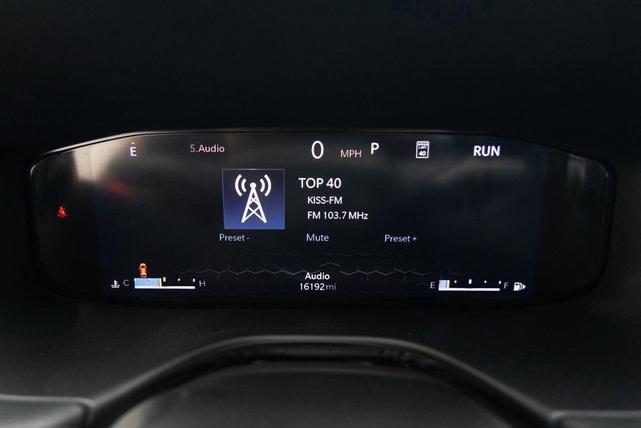 Photo of 2023 Redline Pearlcoat Jeep Compass