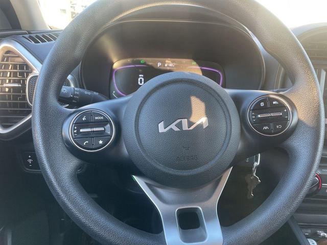 Photo of 2023 Steel Gray Kia Soul