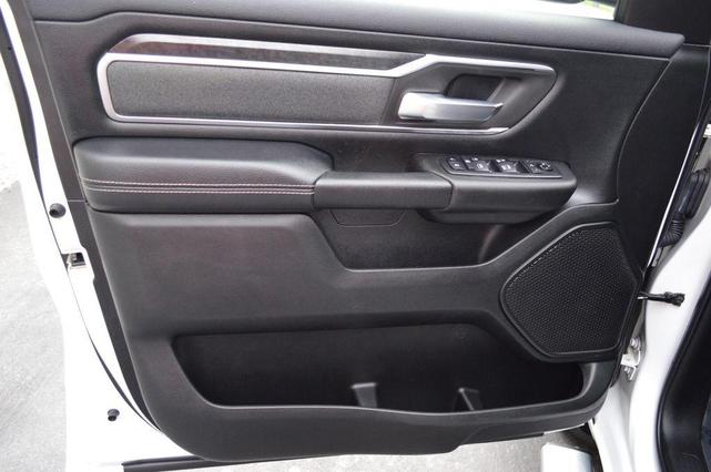 Photo of 2019 Bright White Clearcoat RAM 1500