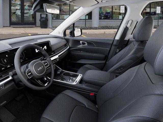 Photo of 2026 Astra Blue Kia Carnival