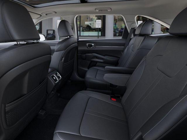 Photo of 2025 Midnight Black Kia Sorento